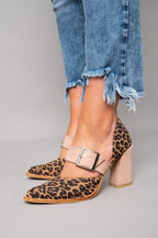 Zapatos de tacón grueso con estampado de leopardo