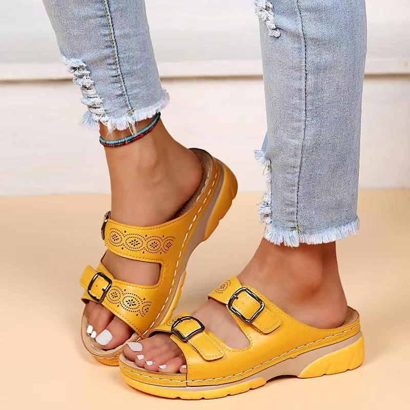 Sandalias con doble hebilla
