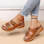 Sandalias con doble hebilla