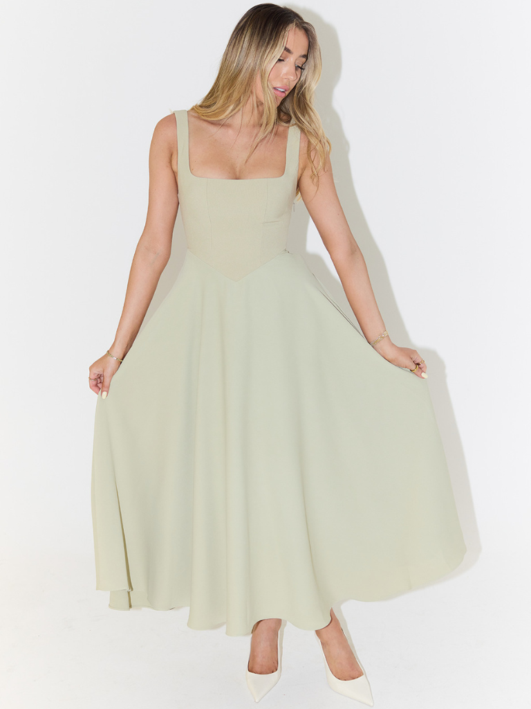 Julia | Vestido Básico