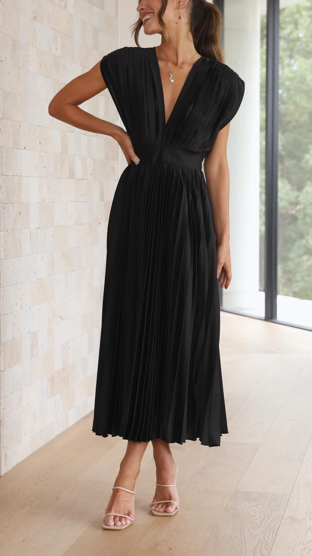 Isla | Elegante vestido plisado