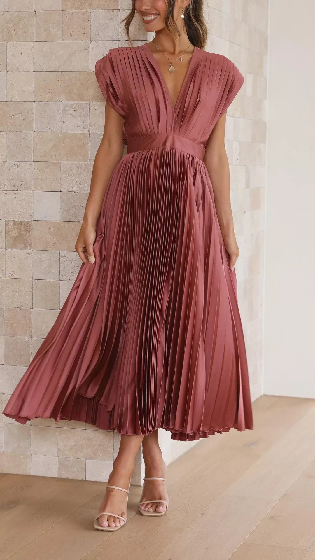 Isla | Elegante vestido plisado