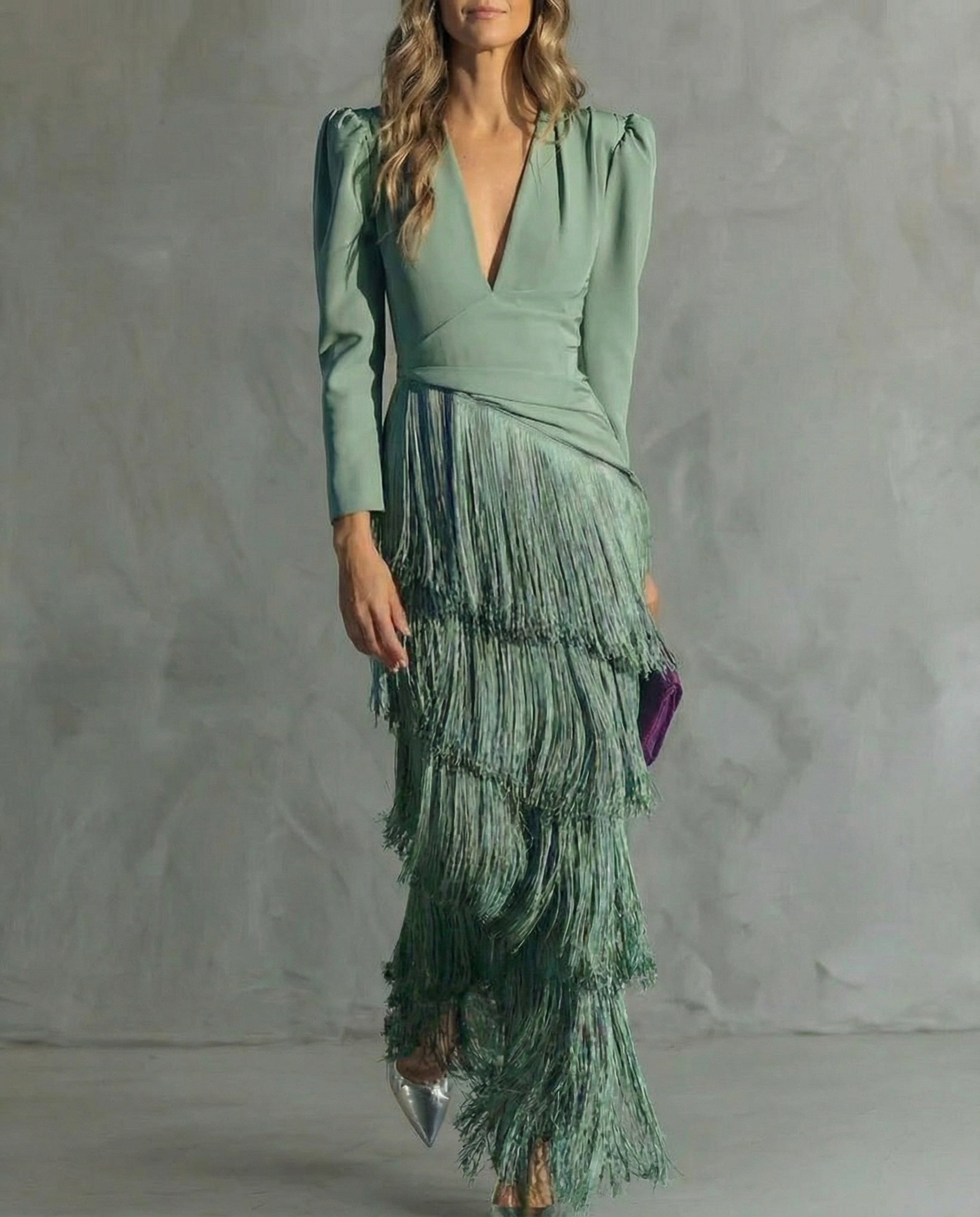 Clara | Vestido elegante con flecos